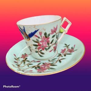 Vintage Delicate Cup and Saucer w/Bluebird! Sweet!